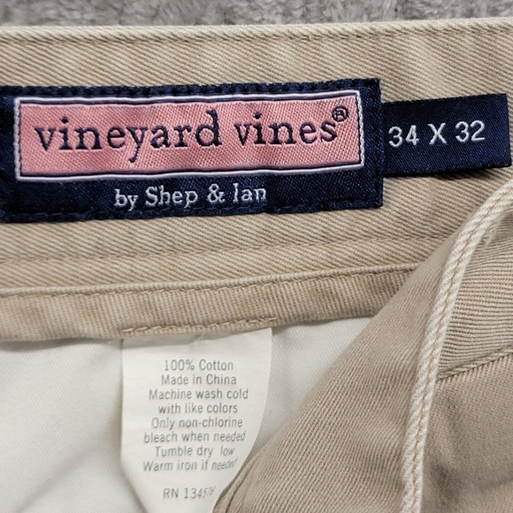 Vineyard Vines Khaki Club Pants Chino Beige Flat Front Men's Size 34x32‎ - Picture 2 of 9